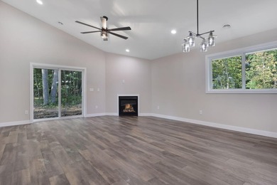331 Gateway Parkway - photo 10