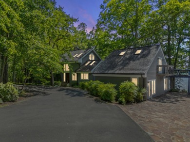 Lake Home For Sale in Mineral, Virginia