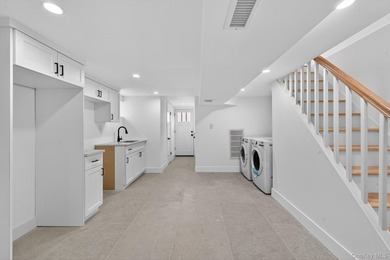 Experience modern living at its finest in this stunning newly - photo 10