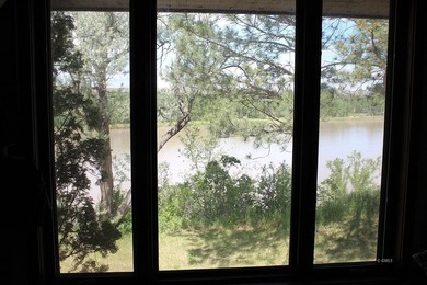 Enjoy amazing river views & spectacular sunsets from this - photo 15