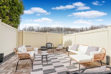 Welcome to Olde Stone Commons in desirable Arden Heights! This - photo 28