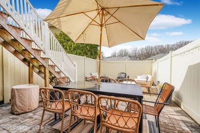 Welcome to Olde Stone Commons in desirable Arden Heights! This - photo 32