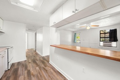 Welcome home to this updated 2-bedroom, 1-bathroom residence in - photo 7