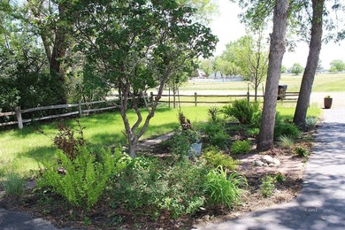 Enjoy amazing river views & spectacular sunsets from this - photo 42