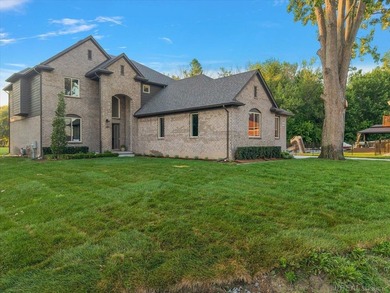 MOVE-IN READY on ONE ACRE- COMPLETED New construction colonial - photo 2