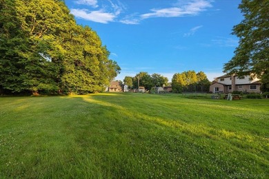 MOVE-IN READY on ONE ACRE- COMPLETED New construction colonial - photo 5