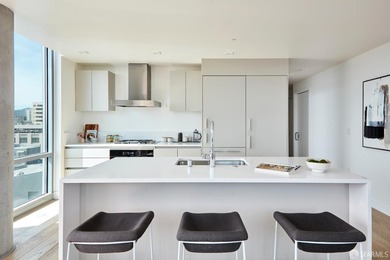 Situated on the 11th floor, this luminous two-bedroom, two-bath - photo 8