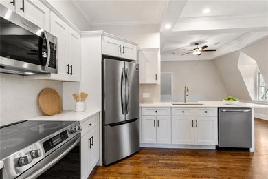 LOCATION, LOCATION, LOCATION. Move Right in to this Fully - photo 9