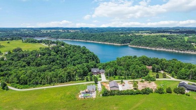Rare Opportunity! Welcome to this stunning custom built - photo 8