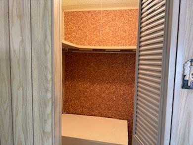 This 1974 RITZ home has 2 Bedrooms and 1.5 Baths and a bonus - photo 14