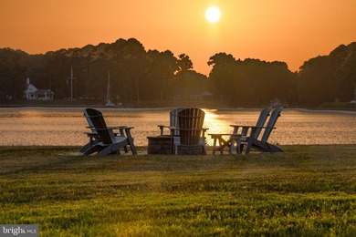 With sweeping sunset views, this picturesque estate-perfectly - photo 3