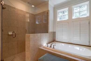 STUNNING LOCK-N-LEAVE TOWNHOME WITH A TWO CAR GARAGE CLOSE TO - photo 24