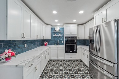 This 1974 RITZ home has 2 Bedrooms and 1.5 Baths and a bonus - photo 26