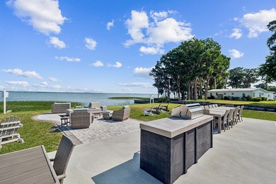 This 1974 RITZ home has 2 Bedrooms and 1.5 Baths and a bonus - photo 29