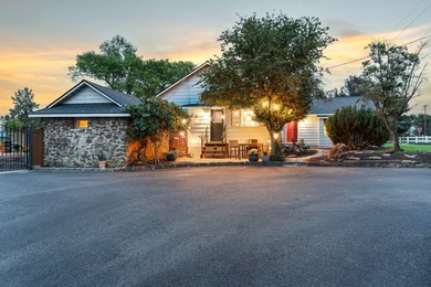 (private lake, pond, coastal) Home For Sale in Redmond Oregon