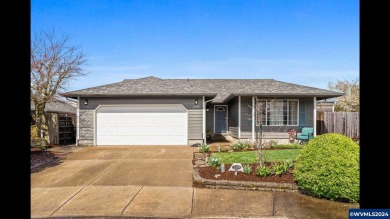 Lake Home For Sale in Keizer, Oregon