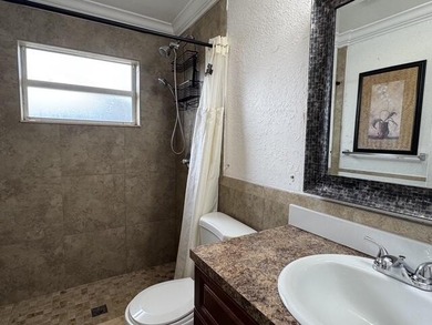 PRICE IS FIRM! Charming single family home with a big backyard - photo 17