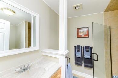 Welcome to this beautifully crafted single-level rambler on 5 - photo 30