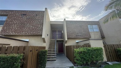 Lake Condo For Sale in Sunrise, Florida