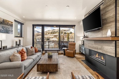 Experience luxury mountain living in Riverfront Lodge, an - photo 2