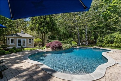 19 Cassandra Lane is a beautiful combination of some classic - photo 4