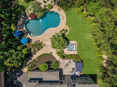 19 Cassandra Lane is a beautiful combination of some classic - photo 7