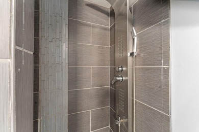 This Sweet Retreat is sparkling clean and ready for YOU to enjoy - photo 7
