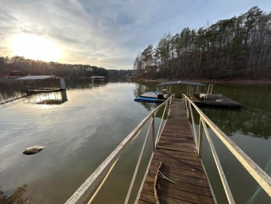 This is a charming cabin on beautiful Smith Lake, built in 1968 - photo 13