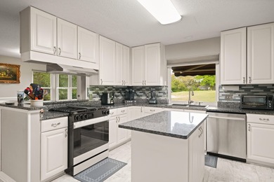 Golfers Dream Home with perks like 1 free round per quarter, pro - photo 23