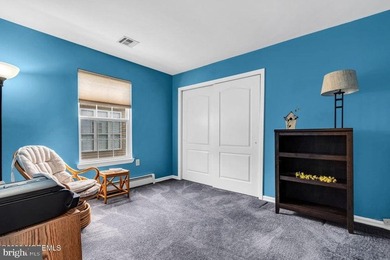 **PRICE IMPROVEMENT** Step into this beautifully maintained - photo 27