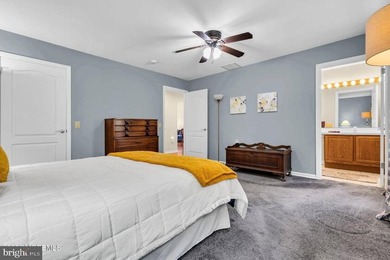 **PRICE IMPROVEMENT** Step into this beautifully maintained - photo 30