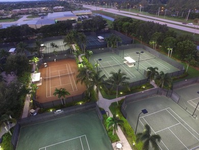 Boca Raton elegance meets European elan at this lakefront - photo 34