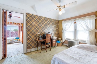 Welcome to a place where space, comfort, and opportunity come - photo 37