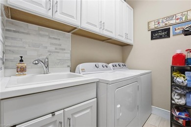 This is it! Beautiful 3 bedroom + den, 3 full bath home with a - photo 38