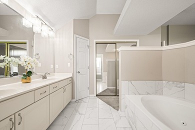 Golfers Dream Home with perks like 1 free round per quarter, pro - photo 41