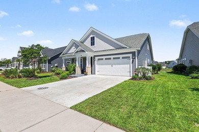 Welcome to your dream home, a place to enjoy luxury living with - photo 6