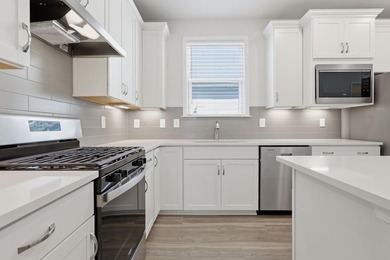 Experience Resort-Style Living Every Day in One of North Myrtle - photo 5