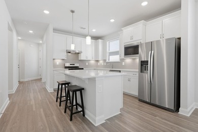 Experience Resort-Style Living Every Day in One of North Myrtle - photo 8