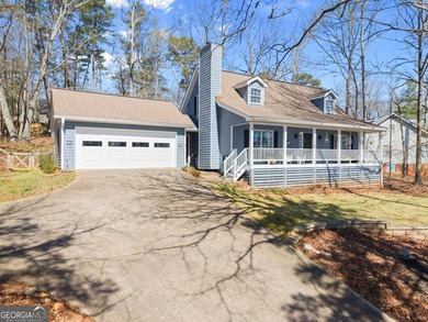 Lake Lanier Home For Sale in Cumming Georgia