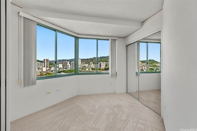 BRAND NEW LISTING! NEW CARPET! NEW PAINT! Top floor Ewa/Mauka