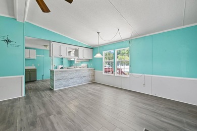 Welcome to the beach! This charming 3-bedroom, 2-bath home - photo 7