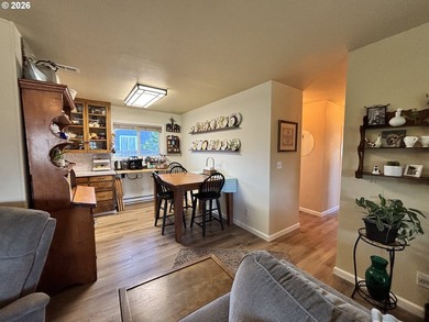 Welcome home to this beautifully maintained 1969 charmer - photo 10