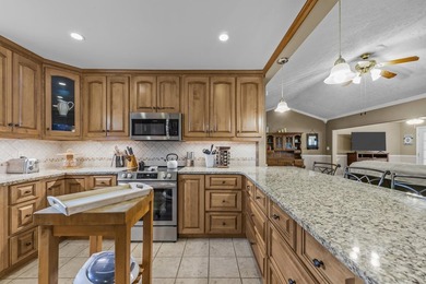 PRECIOUS LAKEFRONT GEM on FABULOUS ROOTY CREEK AREA OF SINCLAIR! - photo 22