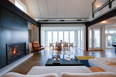 Lakefront luxury meets architectural distinction in this - photo 30