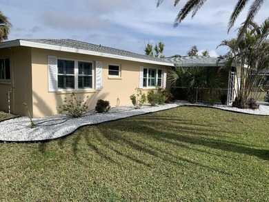 Rotonda West Lakes and Canals Home For Sale in Rotonda West Florida