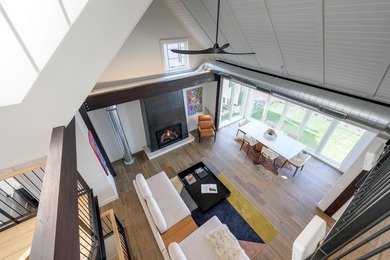 Lakefront luxury meets architectural distinction in this - photo 37