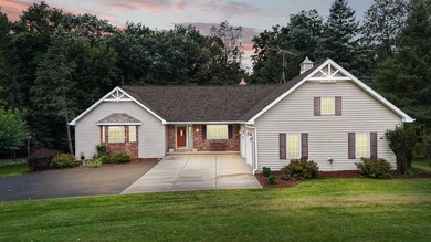 DeNeveu Lake Home For Sale in Fond DU Lac Wisconsin