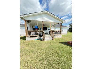 Beautiful Baymeadows Home on the Canal Enjoy waterfront living - photo 9