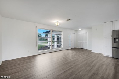 Experience the ultimate Florida lifestyle in this beautiful - photo 5