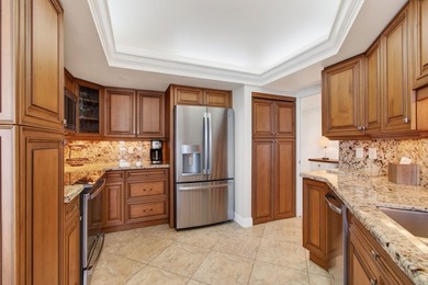 Gorgeous ocean views from this beautifully renovated unit. Walk - photo 11
